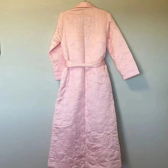 NWT Lord &  Taylor vintage pink robe with belt - Picture 7 of 7